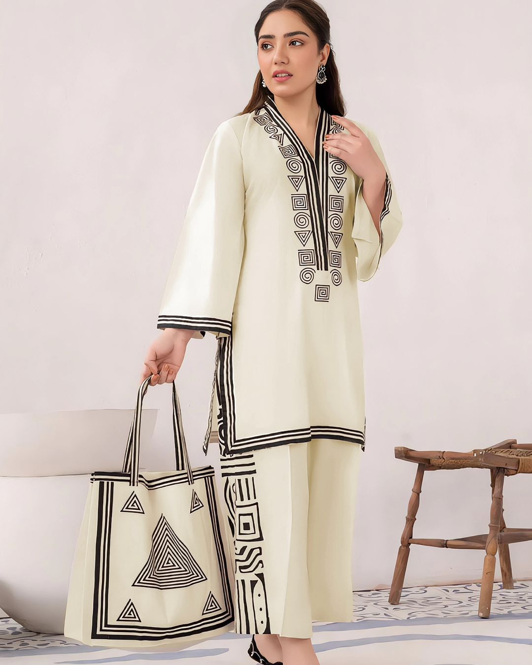 Rang E Gull 2pc  Embroided Fancy in Winter Collection-SB-001