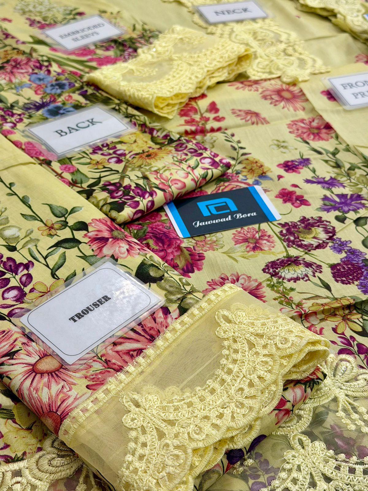 MARIA B M-Print Lawn - MP- 02